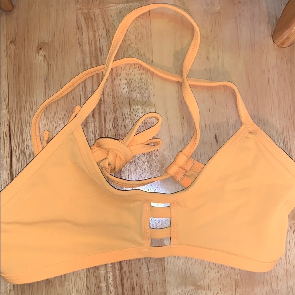 Jolyn active swim top